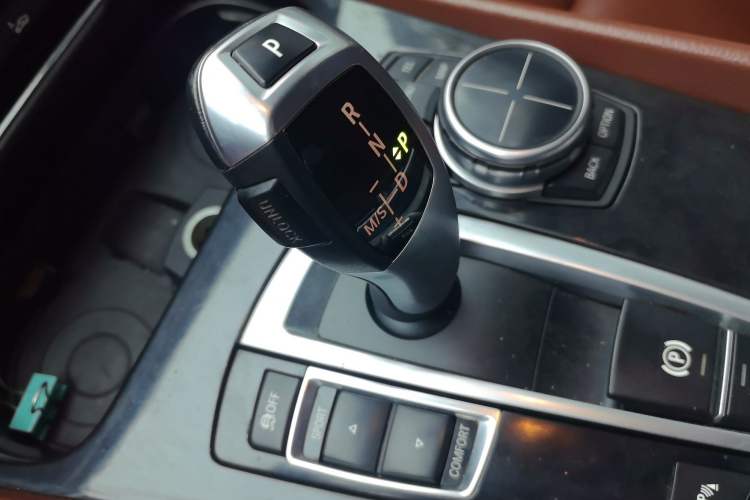 Used BMW 5 Series GT 2013 535i Leading Model