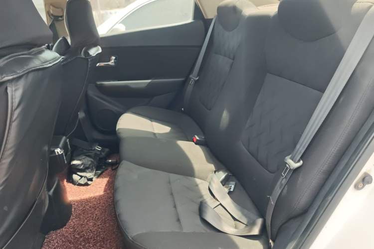 Used Kia K2 2012 Sedan 1.4L Automatic GLS Commemorative Edition