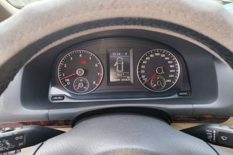 Used Volkswagen Touran 2013 1.4T DSG Crystal Edition 5-Seater