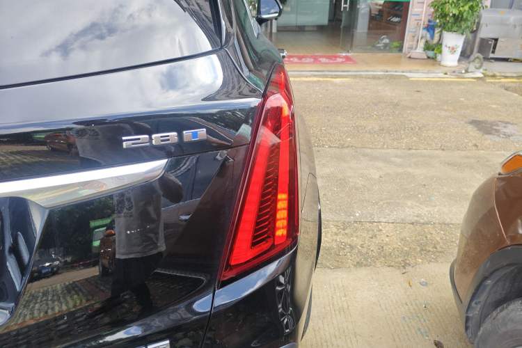 Used Cadillac XT5 2023 2.0T Two-Wheel-Drive Fashion Edition