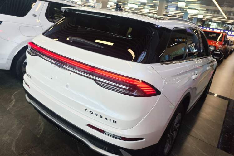 Used Lincoln Corsair 2023 2.0T Two-Wheel Drive Luxury Edition Rear Right 45 Deg