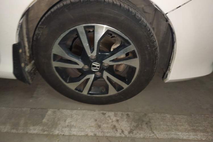 Used Honda City 2015 1.5L CVT Comfort Version Right Front Wheel Hub