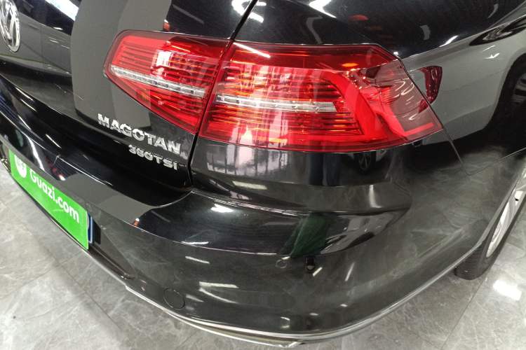 Used Volkswagen Magotan 2018 Facelift 380TSI DSG Luxury Version
