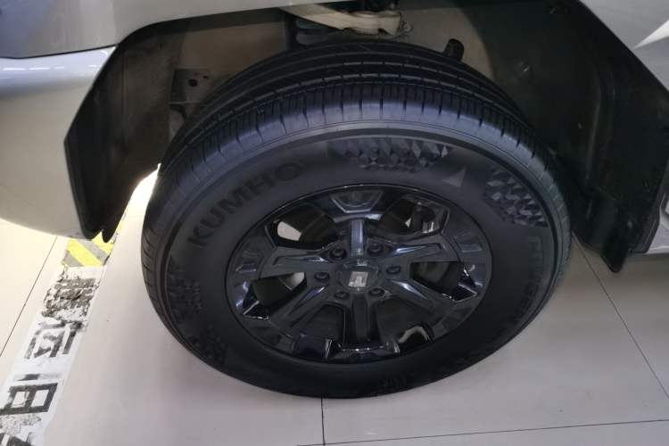 Used Tank 400 New Energy 2023 Hi4-T Super Edition Left Front Wheel Hub