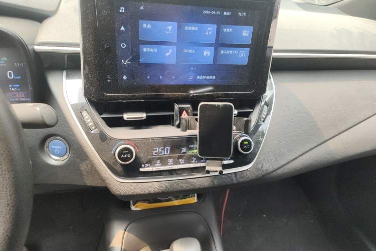 Used Toyota Levin 2021 Dual-Engine 1.8H E-CVT Luxury Edition Audio And AC Panel