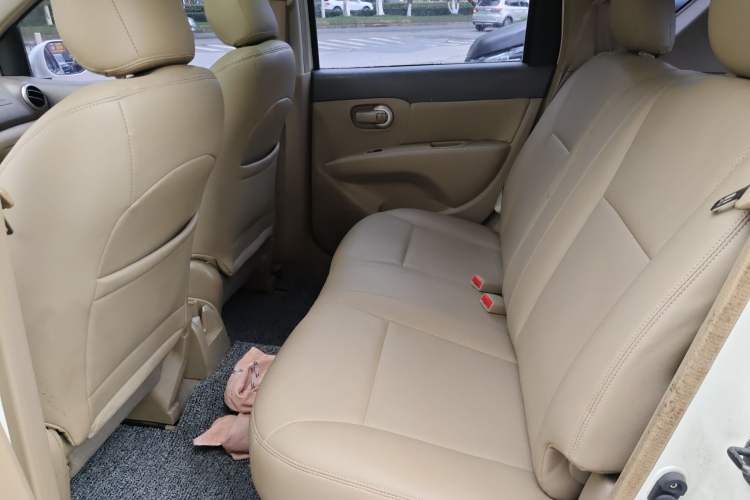 Used Nissan Livina 2007 1.6L Automatic All-Around Model Left Rear Seat