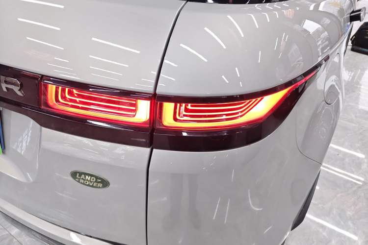 Used Land Rover Range Rover Evoque 2023 Aurora L 249 PS Luxury Edition