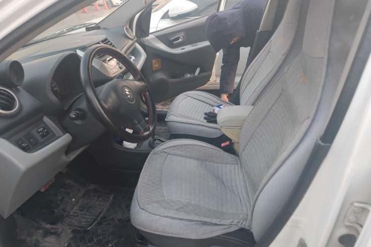 Used Suzuki Alto 2013 1.0L Automatic Luxury Model Left Front Seat