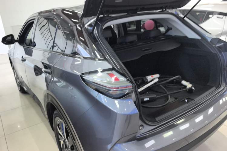 Used NETA U 2022 Pro 400 Comfort Edition