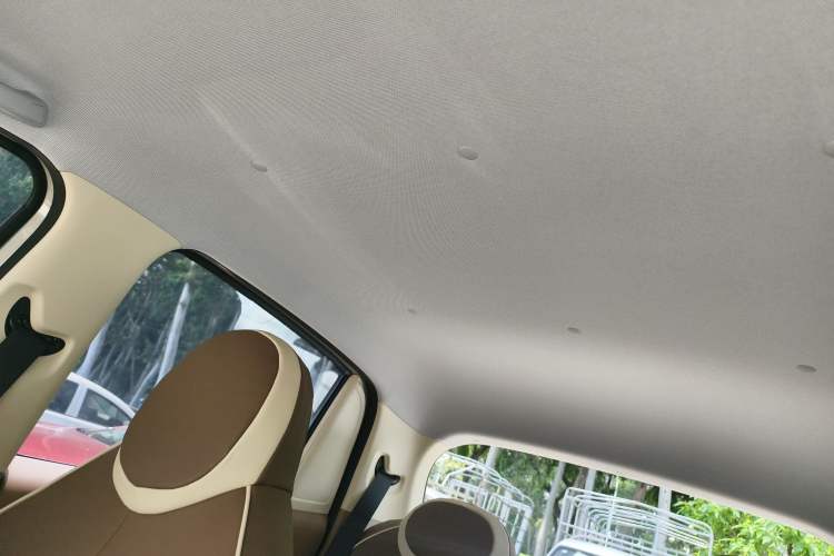 Used Wuling Hongguang MINIEV 2025 Four-Door Version Premium Edition Headliner