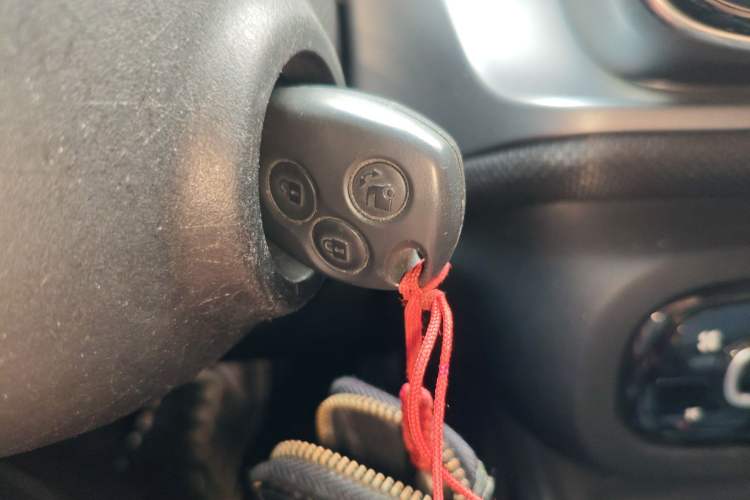 Used smart fortwo 2015 1.0L 52 kW Hardtop Passion Edition
