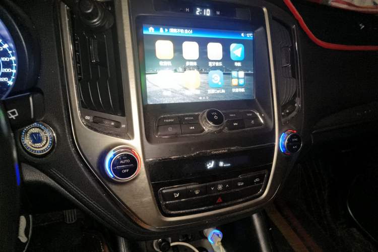 Used CHANGAN CS95 2017 2.0T Two-Wheel Drive Zhiyuan Edition
