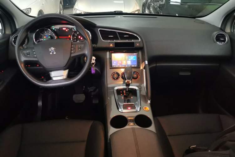 Used Peugeot 3008 2016 2.0L Automatic Classic Edition