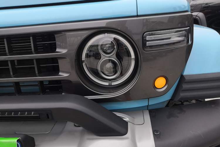 Used 212 T01 2025 2.0T Changfeng
