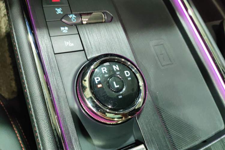 Used Ford Mondeo 2024 2.0T E-Hybrid Sport Edition ST-Line
