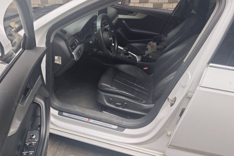 Used Audi A4L 2018 30th Anniversary Edition 40 TFSI Fashion Model