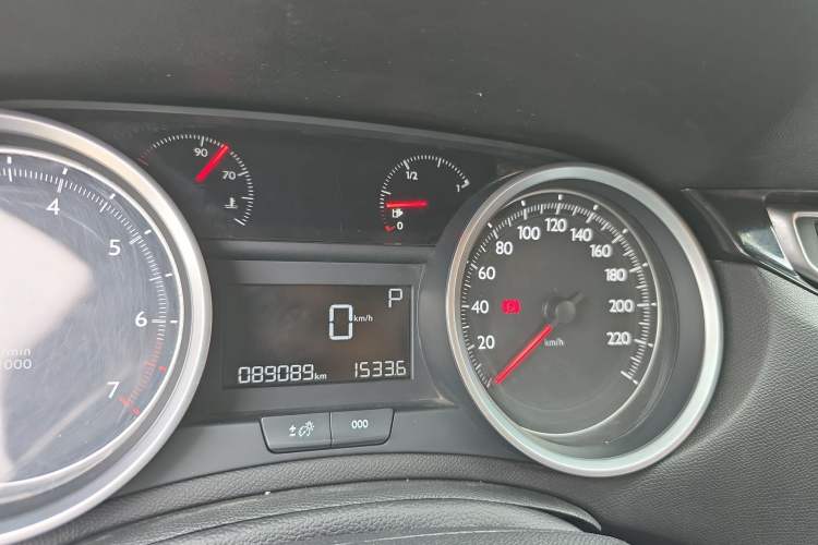 Used Peugeot 408 2018 350THP Automatic Luxury Edition Instrument Cluster