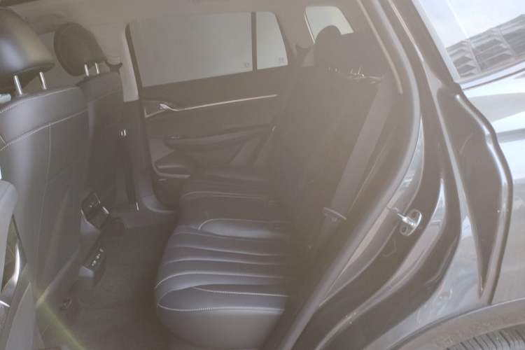 Used Roewe RX5 MAX 2022 1.5T Automatic Zhiwei Prestige Edition
