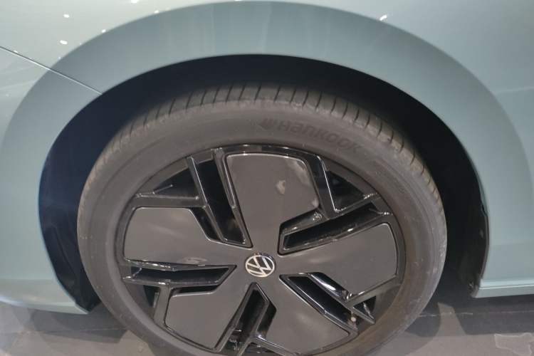 Used Volkswagen Passat 2025 Pro 380TSI Starry Dragon Luxury Edition
