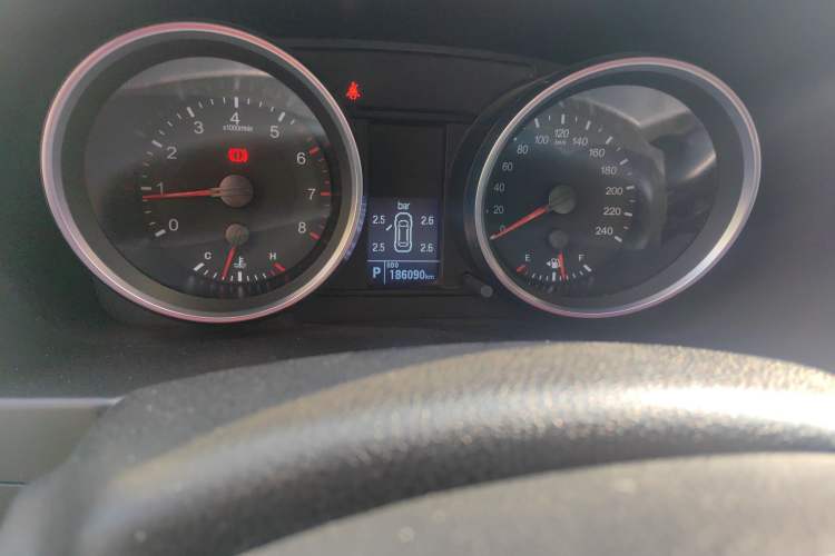 Used Haval H6 2015 Sport Edition 1.5T Automatic Two-Wheel Drive Luxury Model