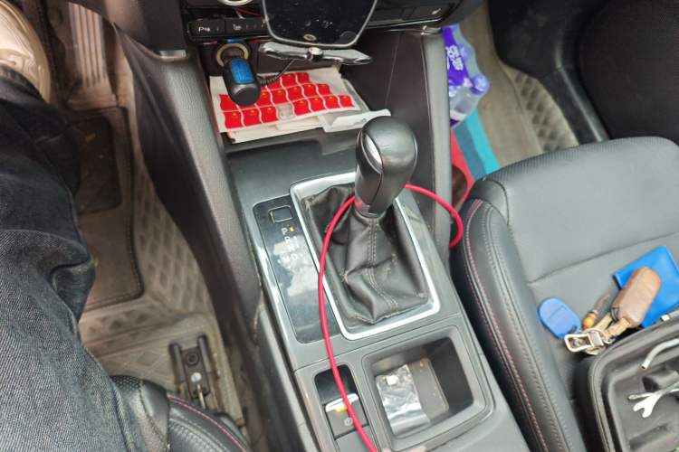 Used Mazda CX-5 2015 2.0L Automatic 4x4 Luxury Edition Gear Lever