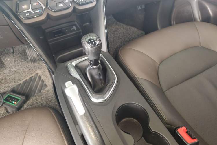 Used GAC Trumpchi GS4 2017 235T Manual Two-Wheel Drive Luxury Edition