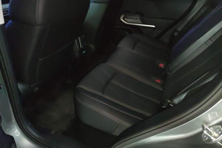 Used Formula Leopard Titanium 3 2025 501 km Range Rear-Wheel Drive Intelligent Driving Pro Version