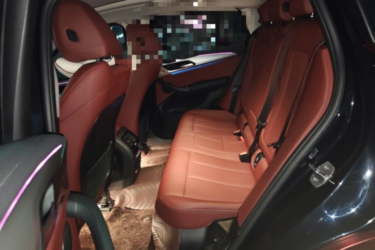 Used BMW X4 2022 xDrive 25i M Sport Package Left Rear Seat