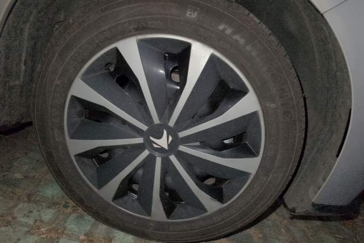 Used ARCFOX T1 2025 Model 425 PRO