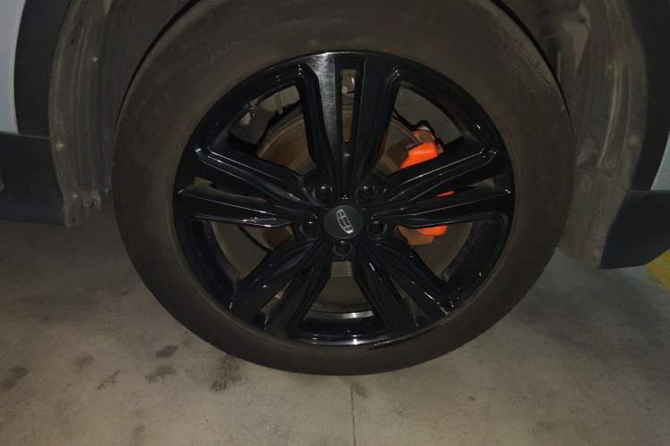 Used Geely Auto Emgrand X7 Sport 2022 Boyue X 1.8TD DCT ZhiZun Edition