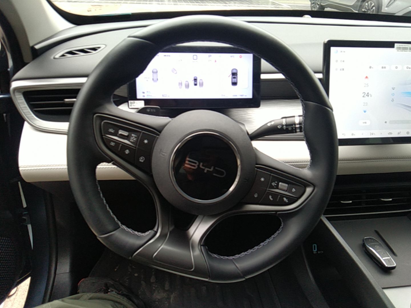 BYD Seal 05 DM-i 2025 DM-i Intelligent Drive 120KM Flagship Model — снимка 13
