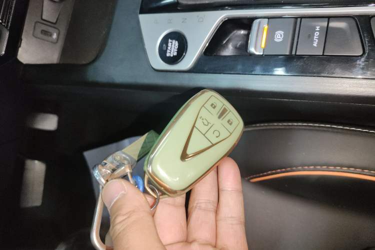 Used Oshan X7 PLUS 2022 1.5T Blue Whale Edition Automatic Prestige Version