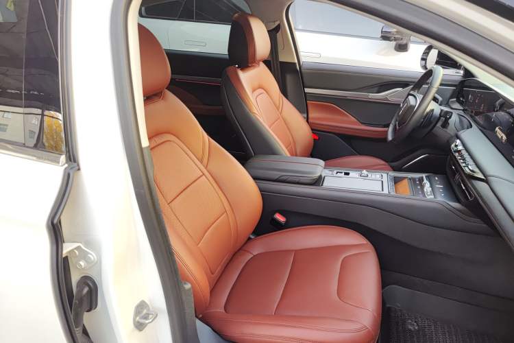 Used Lincoln Z 2025 2.0T Prestige Edition