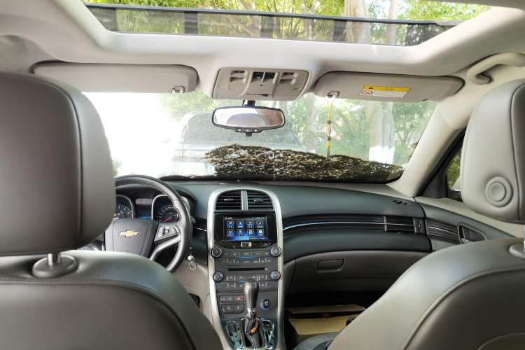 Used Chevrolet Malibu 2014 2.4L Automatic Luxury Edition Headliner