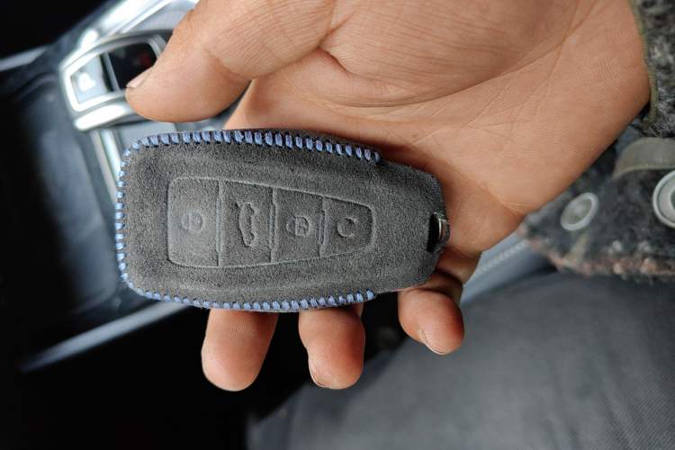 Used Geely Auto Haoyue 2020 1.8TD Automatic Comfort Model 5 Seats Vehicle Key