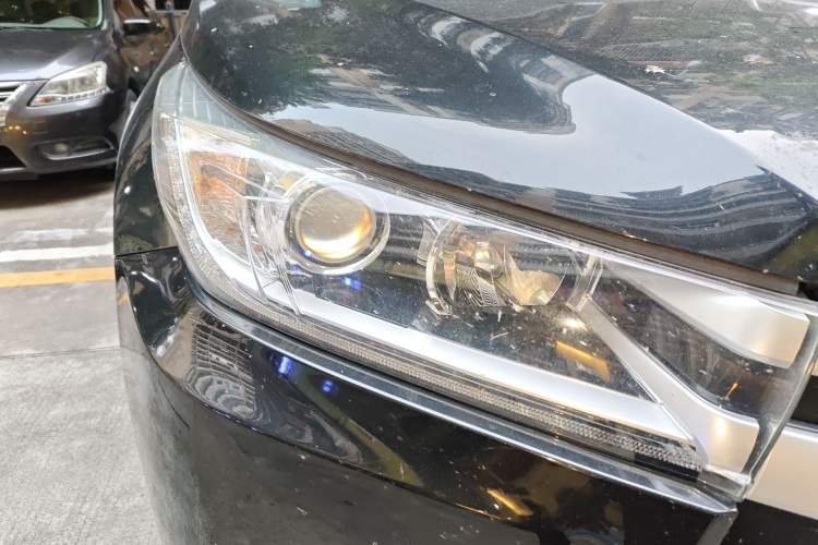 Used Toyota Highlander 2018 2.0T Four-Wheel Drive Luxury Version 7 Seats China VI Standard Exterior 6