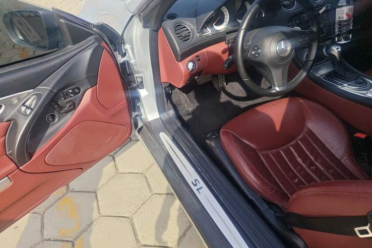 Used Mercedes-Benz SL-Class 2011 SL 300 Grand Edition