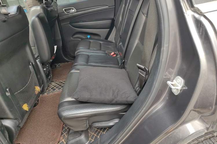 Used Jeep Grand Cherokee 2017 3.0L Elite Navigation Edition
