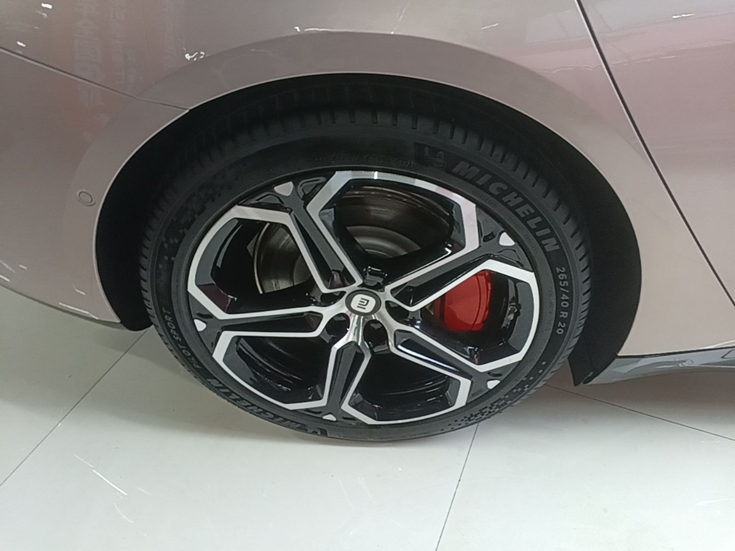 Xiaomi Auto SU7 2026 Model Max — снимка 11