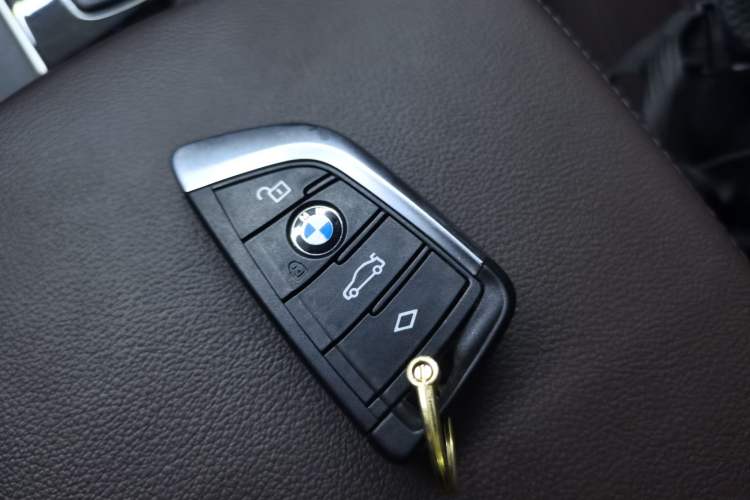 Used BMW X3 2020 xDrive28i Luxury Package Vehicle Key