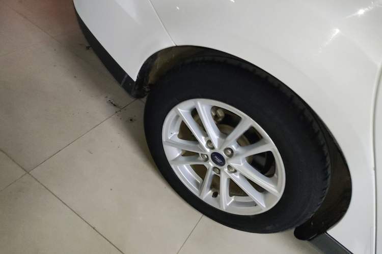 Used Ford Focus 2017 Sedan 1.6L Automatic Fashion Edition Smart Drive Version