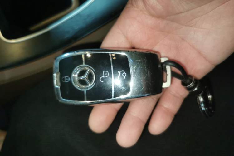 Used Mercedes-Benz E-Class 2019 E 200 L Sport Edition Interior 1