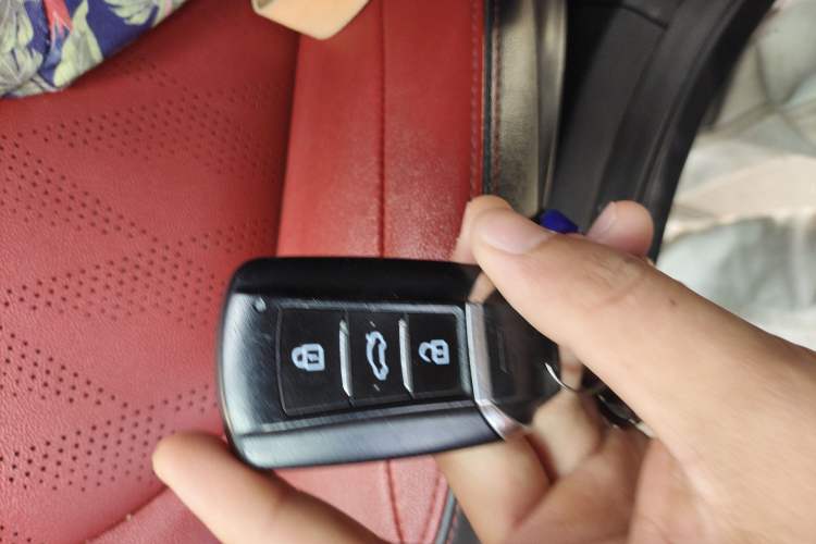 Used Dongfeng Aeolus Yixuan GS 2021 230T Automatic Chasing the Moon Edition Vehicle Key