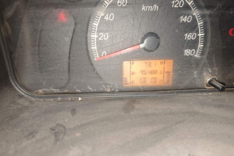 Used Wuling Zhiguang 2015 1.2L Practical LS-I Model