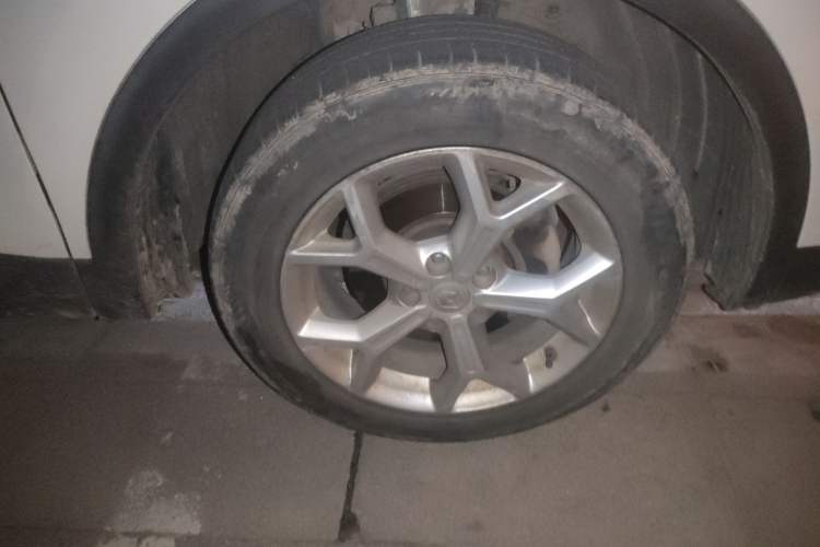 Used Renault Kadjar 2019 SCe200 Automatic 2WD Zhiyue Edition Anniversary Model China V Standard Right Front Wheel Hub