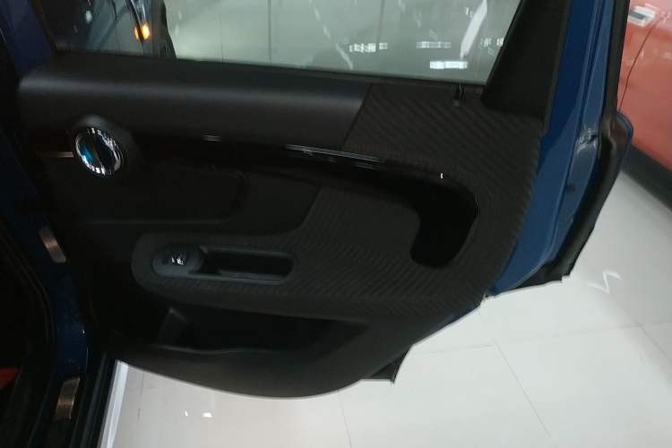 Used MINI Countryman 2018 1.5T COOPER Classic Edition