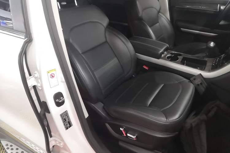 Used Haval H8 2015 2.0T Two-Wheel Drive Comfort Version
