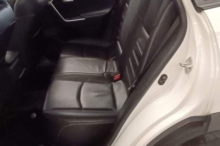 Used Toyota RAV4 2020 2.0L CVT Two-Wheel Drive Prestige Edition