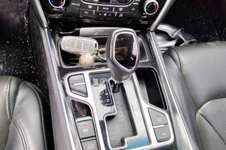 Used Geely Auto Emgrand GT 2015 1.8T Flagship Model