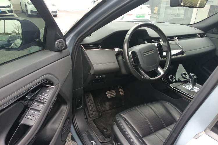 Used Land Rover Range Rover Evoque 2020 249 PS R-DYNAMIC SE Sport Technology Edition